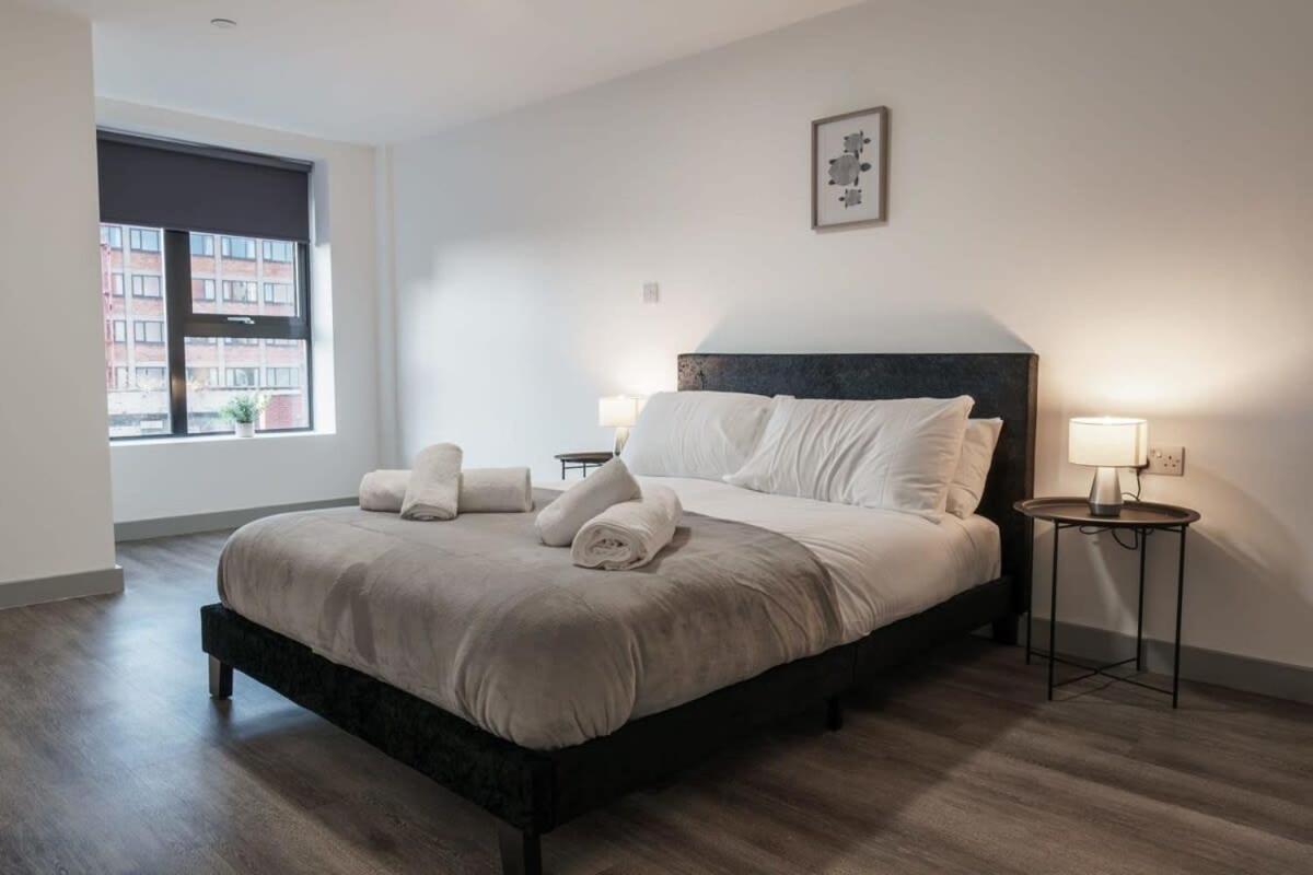 Modern 1 Bed Apartment In Liverpool Centre Exterior foto